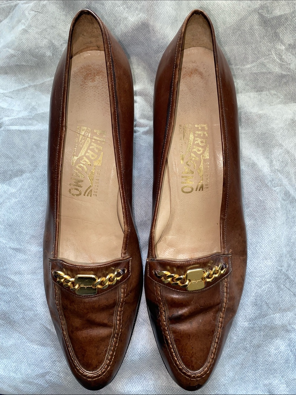 Salvatore Ferragamo Brown Leather Loafers with Gold Chain 101/2 AA